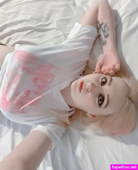 Reyflowers OnlyFans Thumbnail #QRBQj1AOSe