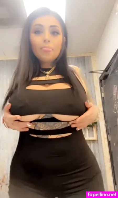Reyna Issa OnlyFans Thumbnail #rXb0lhSOHa