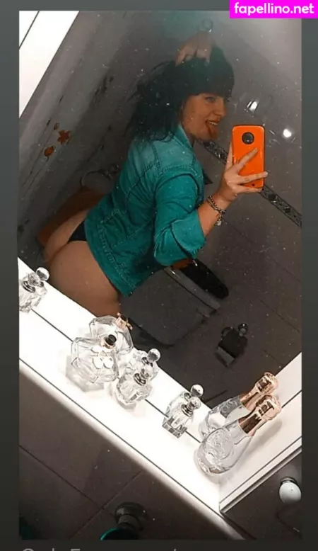 Reyna Momo OnlyFans Thumbnail #SxFQxwh0F7