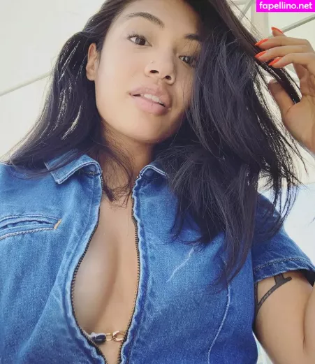 Reyna Morena OnlyFans Thumbnail #CTNSZpSfhN