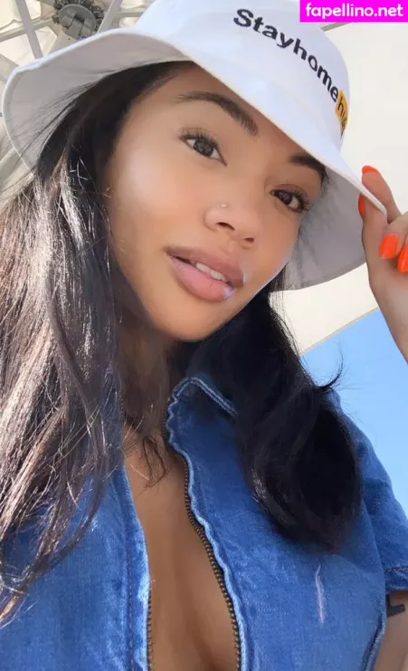 Reyna Morena OnlyFans Thumbnail #MZSyGwC66s