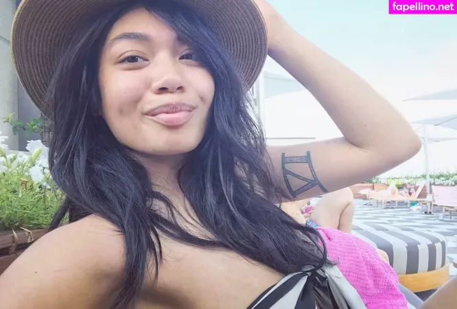 Reyna Morena OnlyFans Thumbnail #ROddwKyrhX