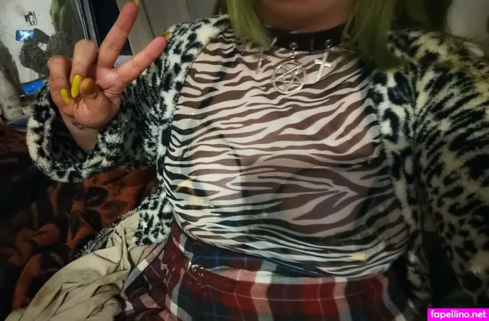 Reyna Tirana OnlyFans Thumbnail #HszJozQubA