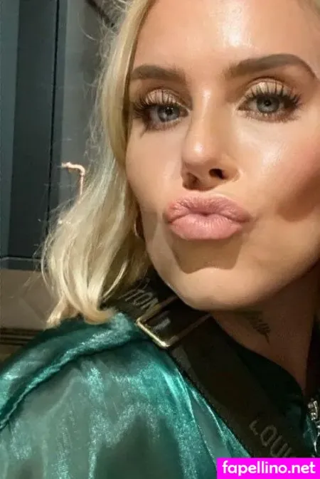 Rhea Goulding OnlyFans Thumbnail #X9c5W5KOxu