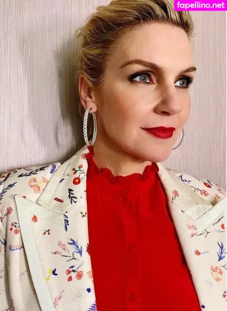 Rhea Seehorn OnlyFans Thumbnail #B4kp2tuznw