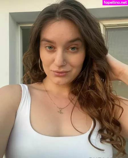 Rheaazorafree OnlyFans Thumbnail #Hv8e5F1QSU