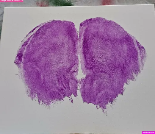 Rheaispeachy Main Profile Photo