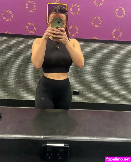 Rhee1993 OnlyFans Thumbnail #p4LjOLJUcx