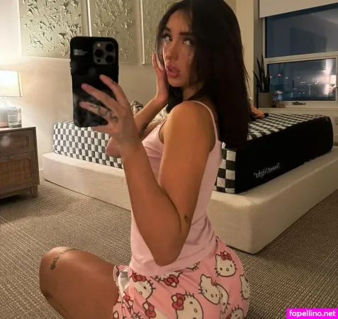 Rhegancoursey 2 OnlyFans Thumbnail #s0Lq1ATJG0