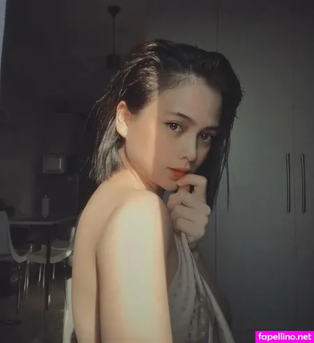 Rhen Escano OnlyFans Thumbnail #9kqwCwqo89