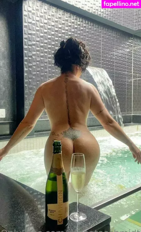 Rhenata Schimidt OnlyFans Thumbnail #pg5tyuZJg7