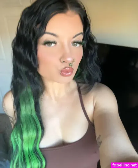 Rhi Urban OnlyFans Thumbnail #K1VlelNTAf