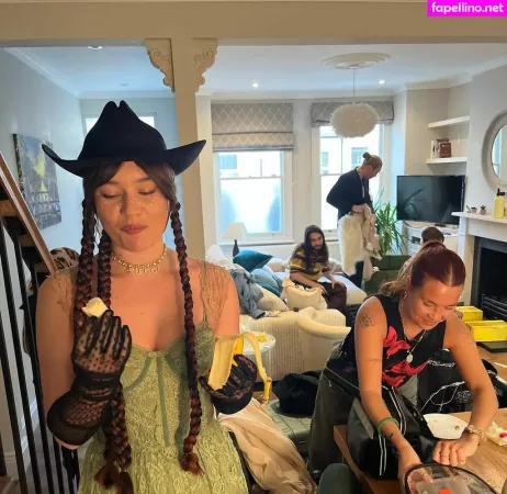 Rhian Teasdale OnlyFans Thumbnail #TvZQGaHrV1