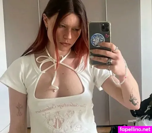 Rhian Teasedale OnlyFans Thumbnail #C9KWaXBFLn