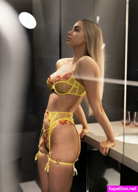Rhiana Webber OnlyFans Thumbnail #irQHCMxYsS