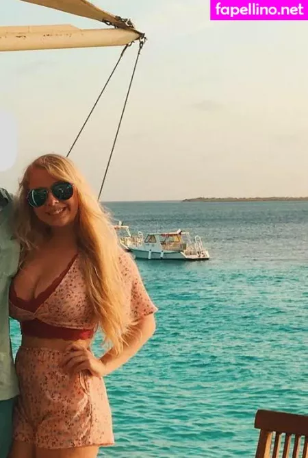 Rhiannon C OnlyFans Thumbnail #73UbzvsBl1