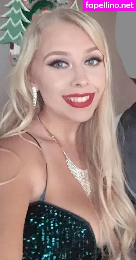 Rhiannon C OnlyFans Thumbnail #Q0de9xqxJb