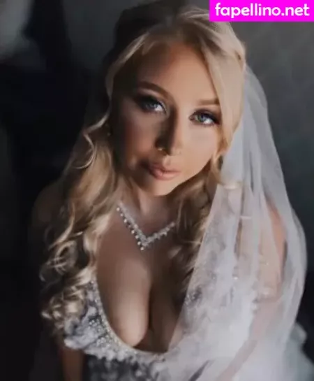 Rhiannon C OnlyFans Thumbnail #n3vHM6tYp3