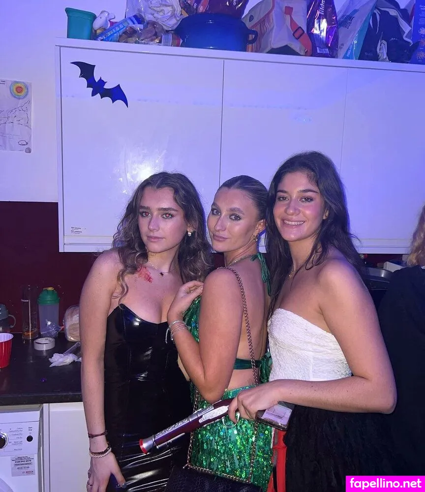 rhiannonevans_x Nude Leaked OnlyFans Photo #8Urux1MJmP