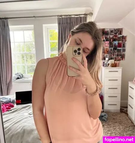 Rhiannon Evans OnlyFans Thumbnail #yqrTovK3BF