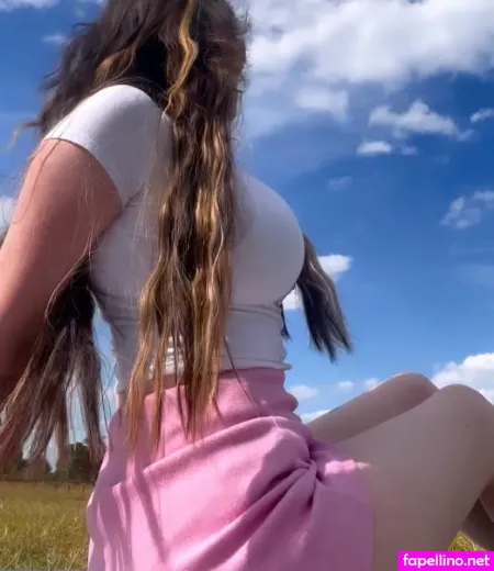 Rhiclare OnlyFans Thumbnail #Mhht9he7kJ