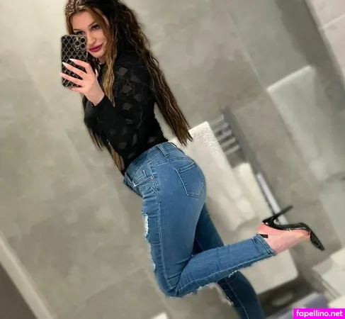 Rhiclare OnlyFans Thumbnail #q2lsd8Qfhx