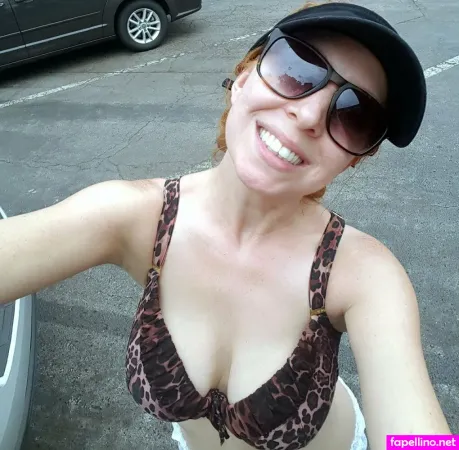 Rhosgobel Rabbit Asmr OnlyFans Thumbnail #R05KZjZgkC