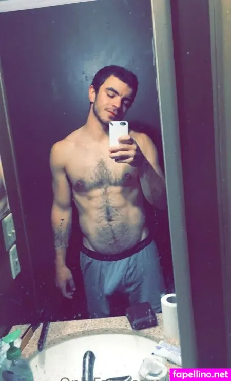 Rhtwoun OnlyFans Thumbnail #BT6yHrU1f1