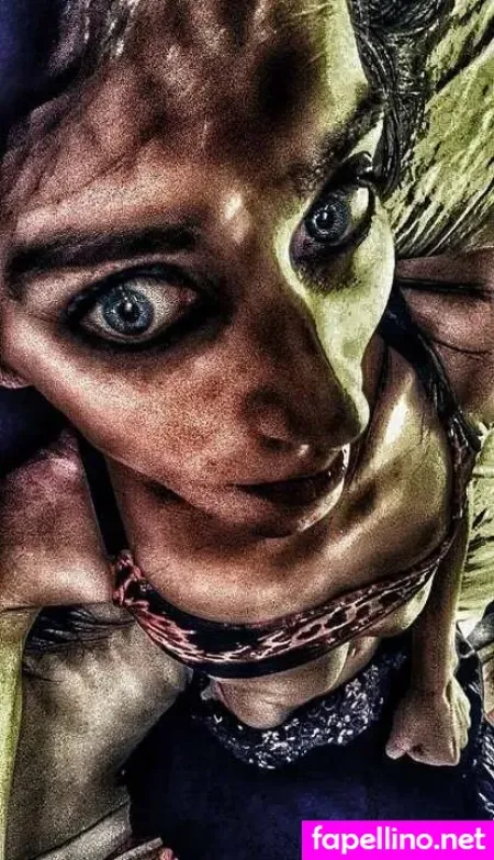 Rhynn Hellrig OnlyFans Thumbnail #CrUVEGoPLz