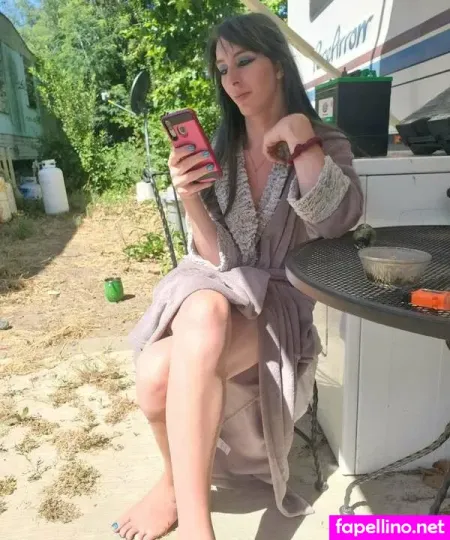 Rhynn Hellrig OnlyFans Thumbnail #w1RoYdVPCR