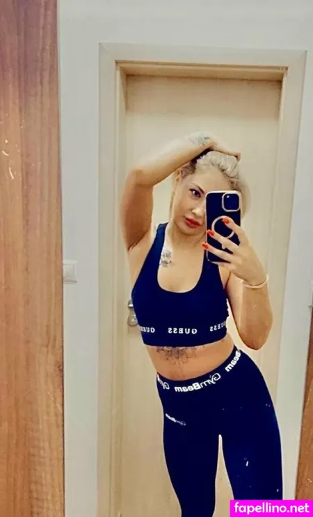 Riabqueen OnlyFans Thumbnail #wdzAoXyPuO