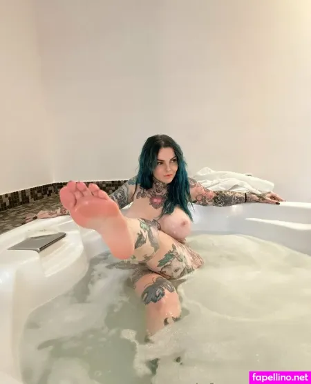 Riae 31 OnlyFans Thumbnail #UyPriUUJCK