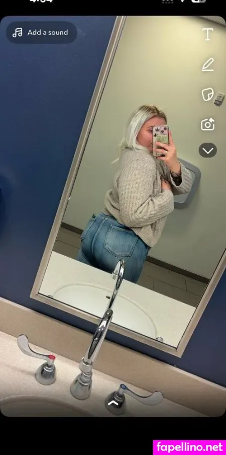 Riahlynn05 OnlyFans Thumbnail #OzBmia3FEU
