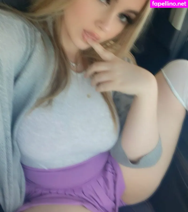 lul.rii, rialovesyou, rialovesyu Nude Leaked OnlyFans Photo #4qgnODhH75