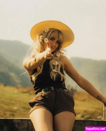 Rianne Downey OnlyFans Thumbnail #D8Cyb7VT0d