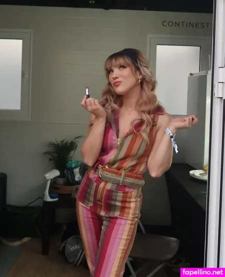 Rianne Downey OnlyFans Thumbnail #bCJfwhtdqP