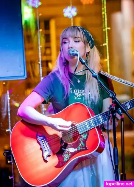 Rianne Downey OnlyFans Thumbnail #hKGIVkvOkx