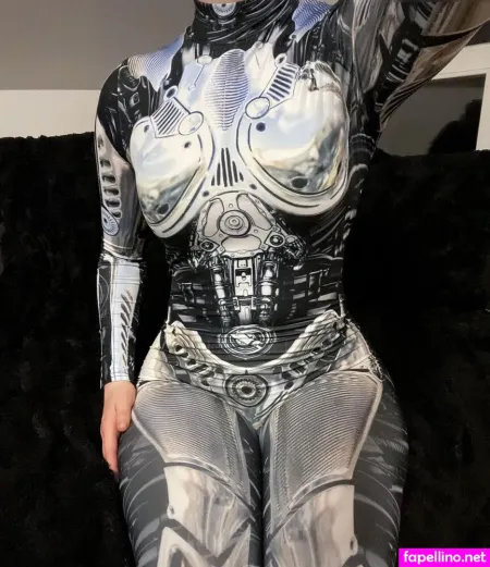 Ricarda Losch OnlyFans Thumbnail #Z2rGd0ctpI