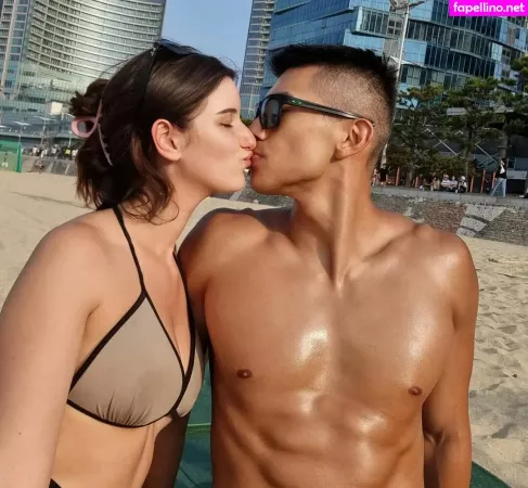 Ricebunnies OnlyFans Thumbnail #CoORKsDiQz