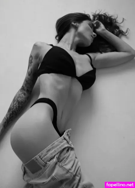 Rich Roxy OnlyFans Thumbnail #JFJKQx2f7W