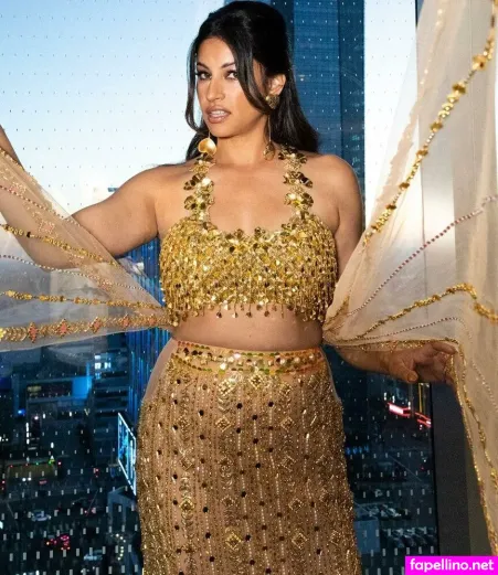 Richa Moorjani OnlyFans Thumbnail #NlYxQh5gt8