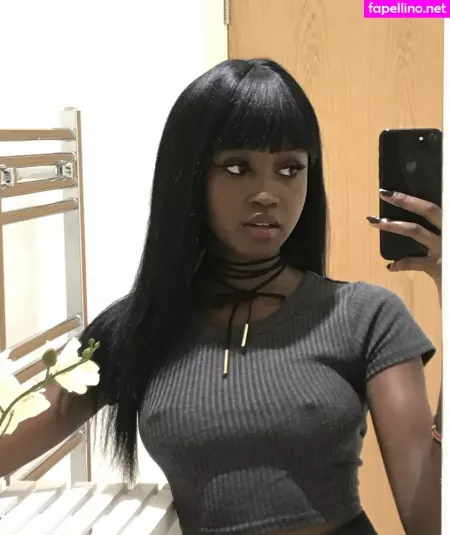 Richchocolit OnlyFans Thumbnail #6mQpeMbVcO