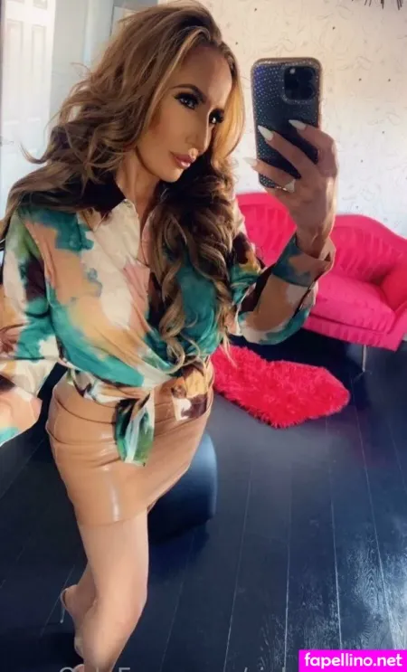 Richelleryan 1 OnlyFans Thumbnail #Ffu3iLYjyf