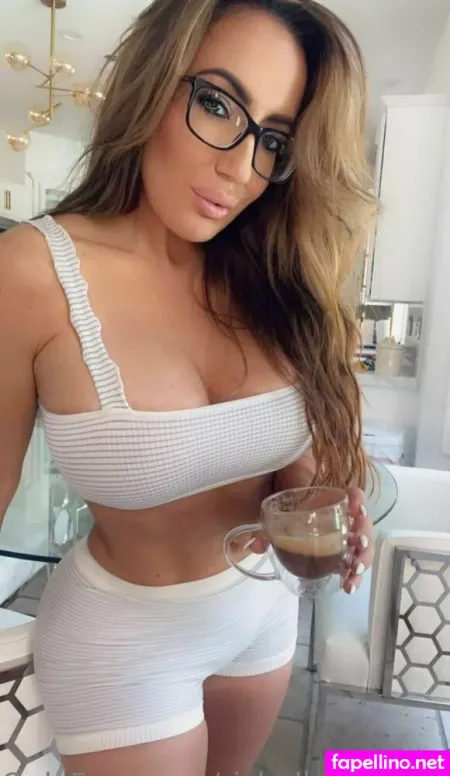 Richelleryanfree OnlyFans Thumbnail #JHPH9f0BzA