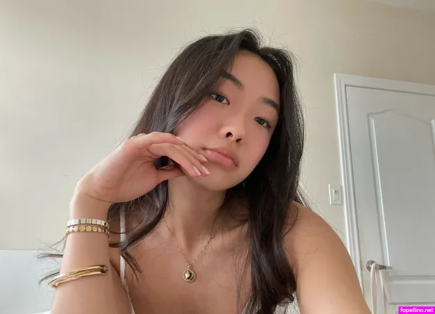 Richellezz 2 OnlyFans Thumbnail #QdGzDAg5TG