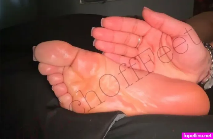 Richofffeet OnlyFans Thumbnail #IQd9WkWxup