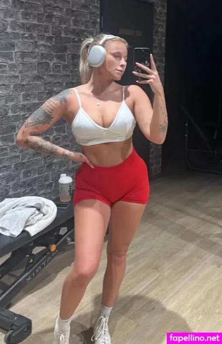 Ricikne OnlyFans Thumbnail #MiRa6o99Wg