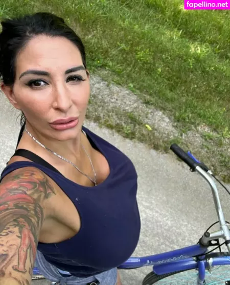 Ricki Raxxx OnlyFans Thumbnail #gIs6E7kOos