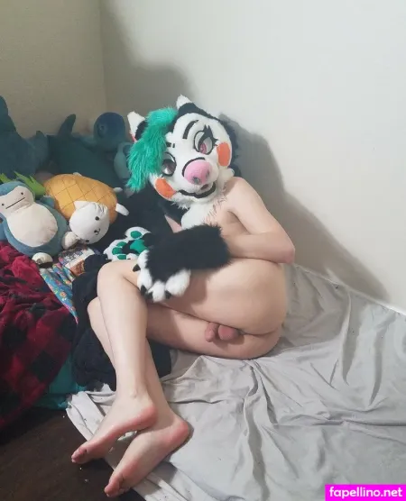 Rickitheshy OnlyFans Thumbnail #IzmNhY7hou