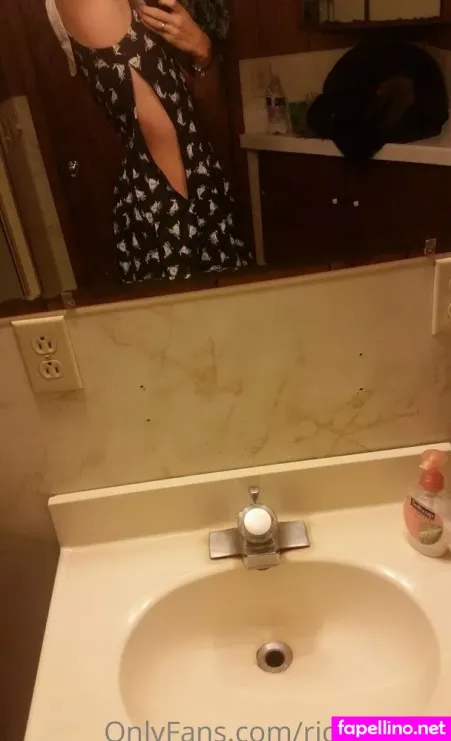 Rickitheshy OnlyFans Thumbnail #rGaIbbZN3k